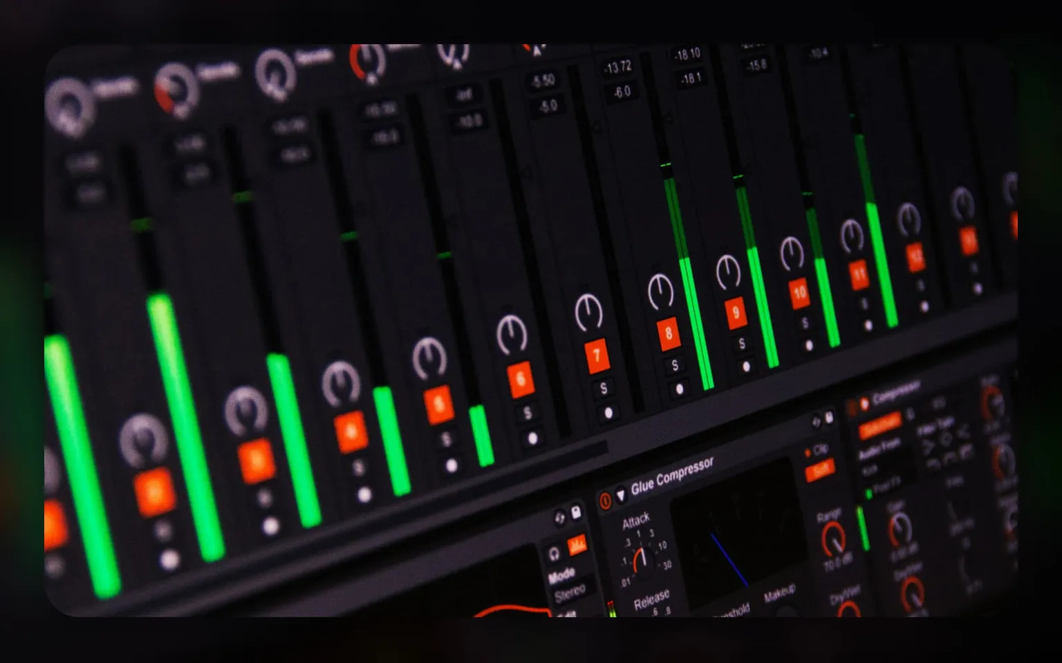 What is mixing and mastering and why your tracks sound amateur without it